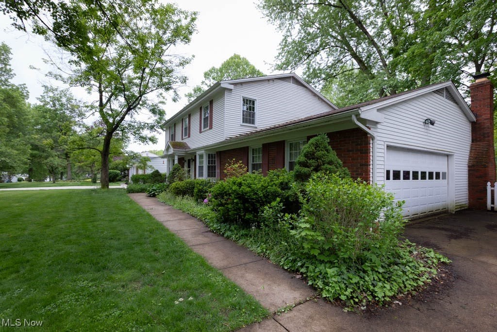 5940 Hansom Drive, Solon, Ohio image 42