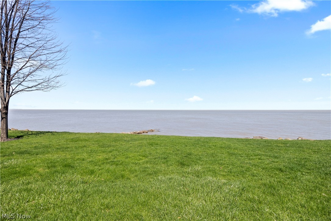 Unit E Oakshire Estates - Residential