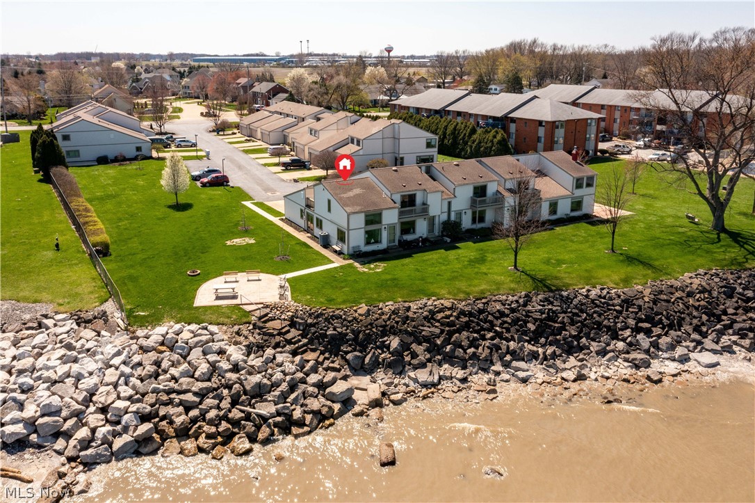 Unit E Oakshire Estates - Residential