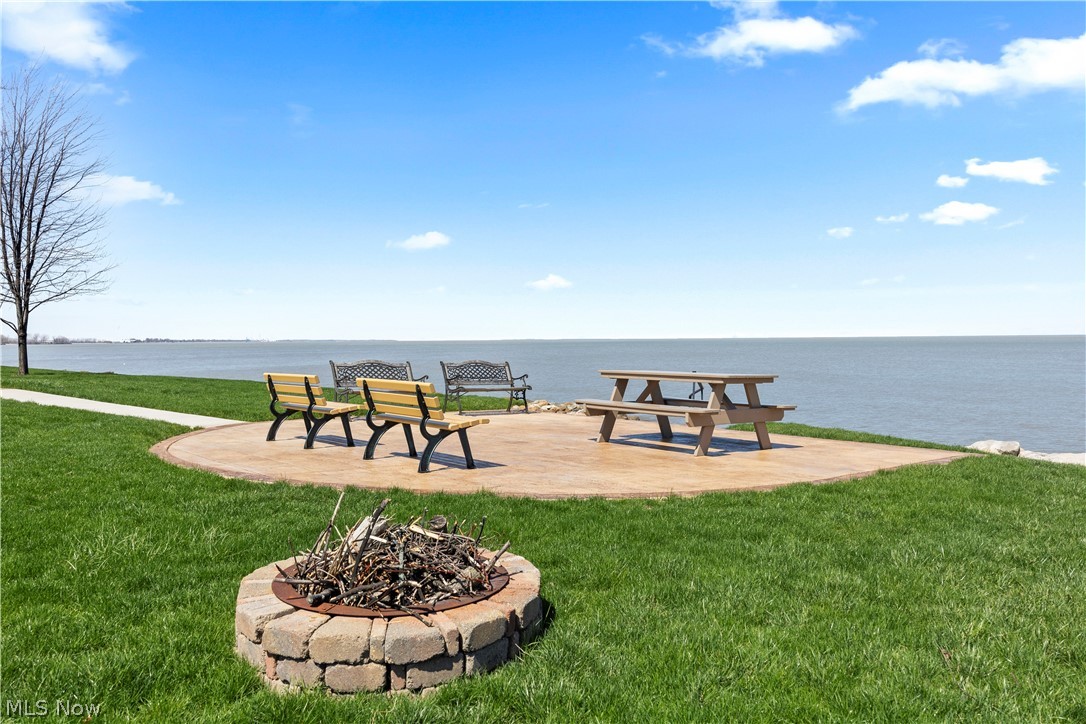 Unit E Oakshire Estates - Residential