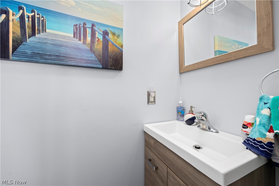 Unit E Oakshire Estates - Residential