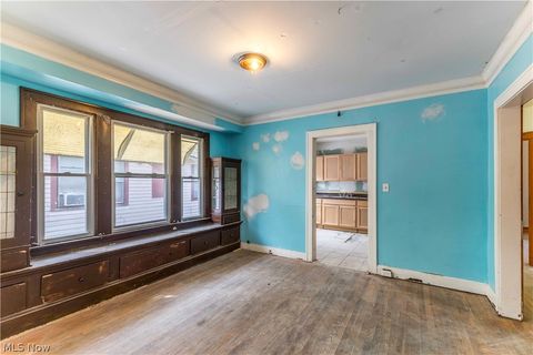 Tiny photo for 16007 Huntmere Avenue, Cleveland, OH 44110 (MLS # 5203487)