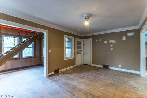 Tiny photo for 16007 Huntmere Avenue, Cleveland, OH 44110 (MLS # 5203487)