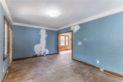Tiny photo for 16007 Huntmere Avenue, Cleveland, OH 44110 (MLS # 5203487)