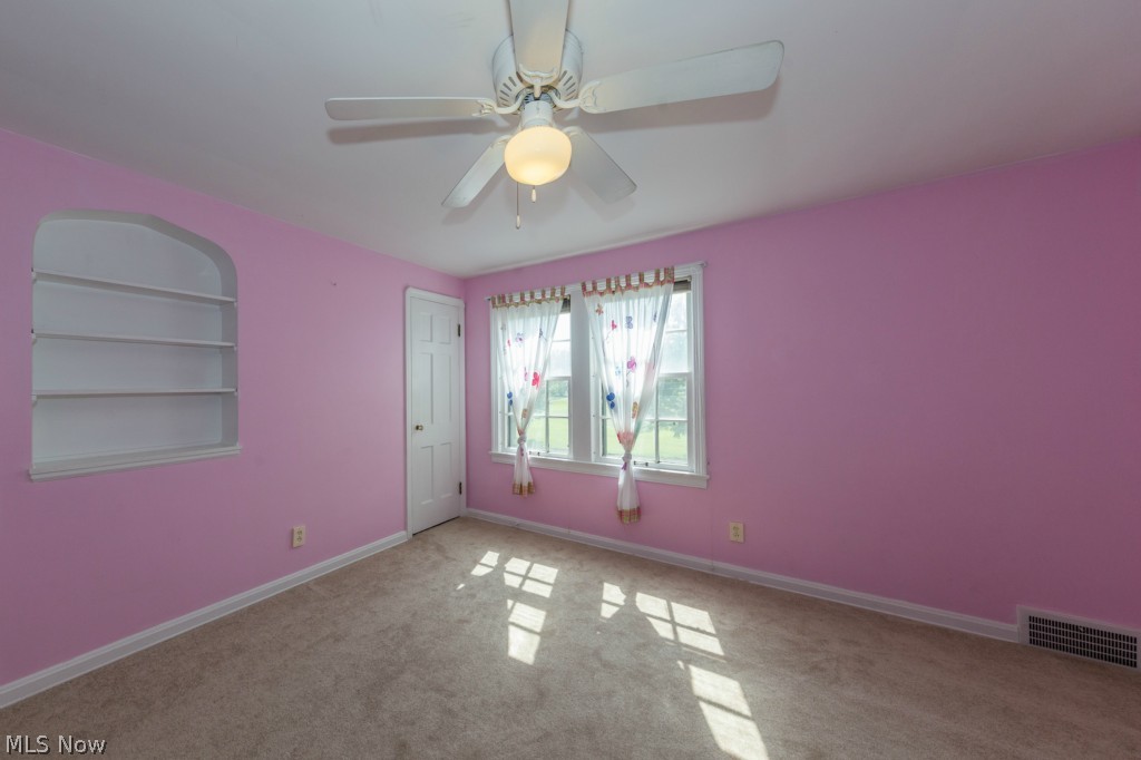 Shaker Lakes - Residential