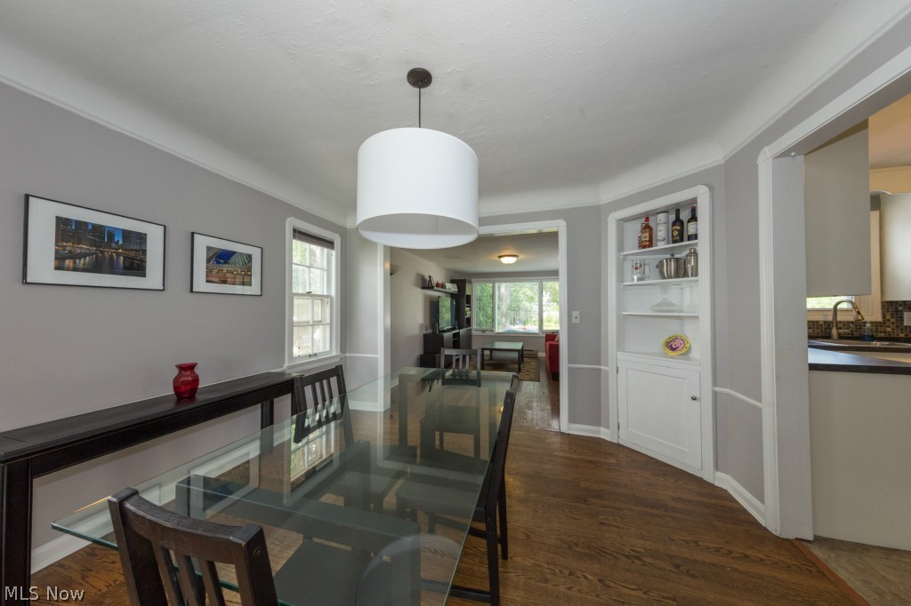 Shaker Lakes - Residential