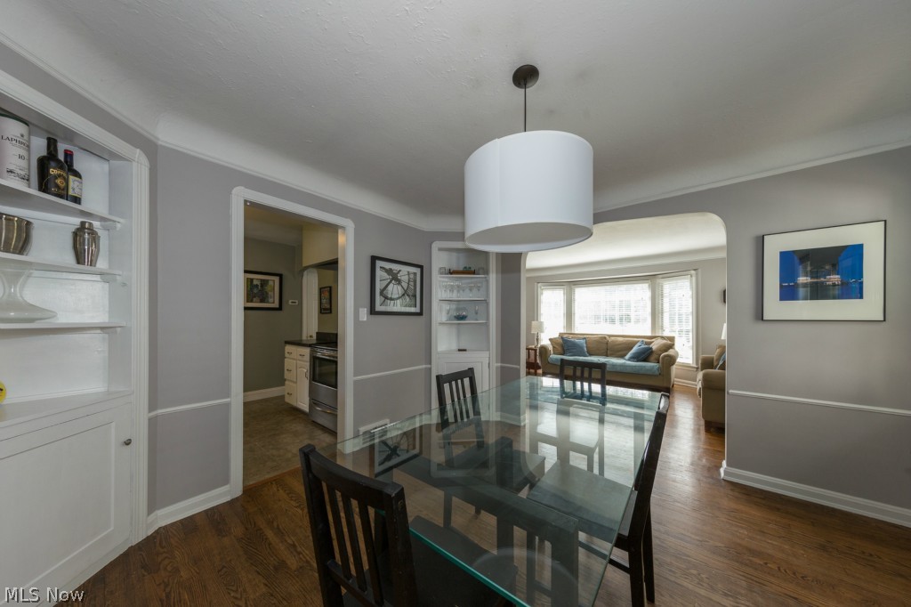 Shaker Lakes - Residential