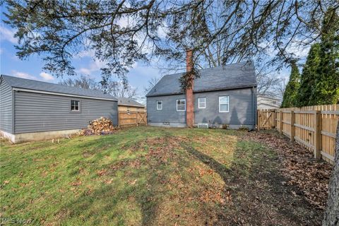 Tiny photo for 260 Prairie Drive, Akron, OH 44312 (MLS # 5188116)
