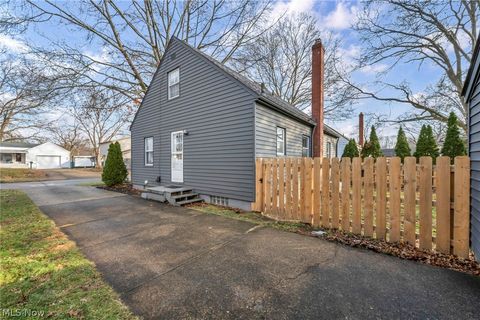 Tiny photo for 260 Prairie Drive, Akron, OH 44312 (MLS # 5188116)