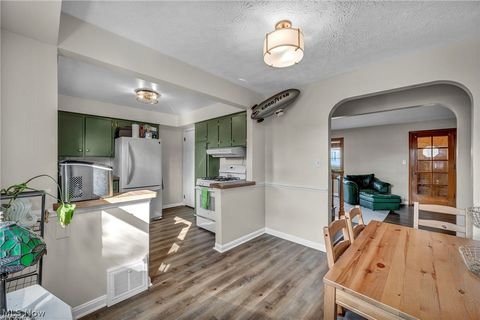 Tiny photo for 260 Prairie Drive, Akron, OH 44312 (MLS # 5188116)