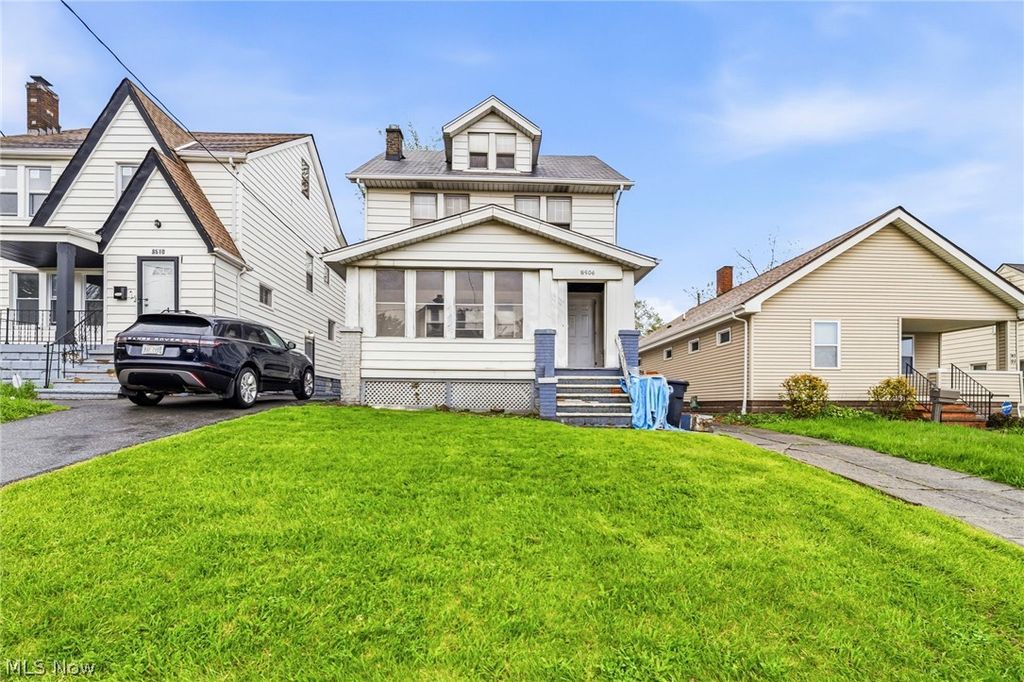 Photo of 8506 Jeffries Avenue, Cleveland, OH 44105 (MLS # 5206726)