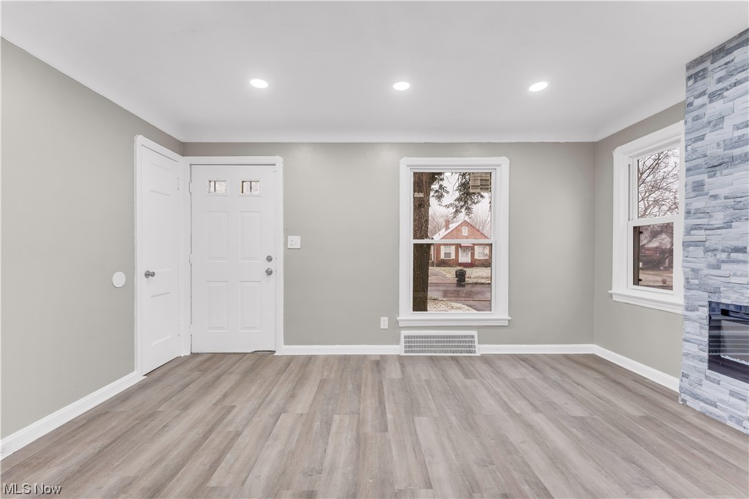 Shaker View Sub - Residential Lease