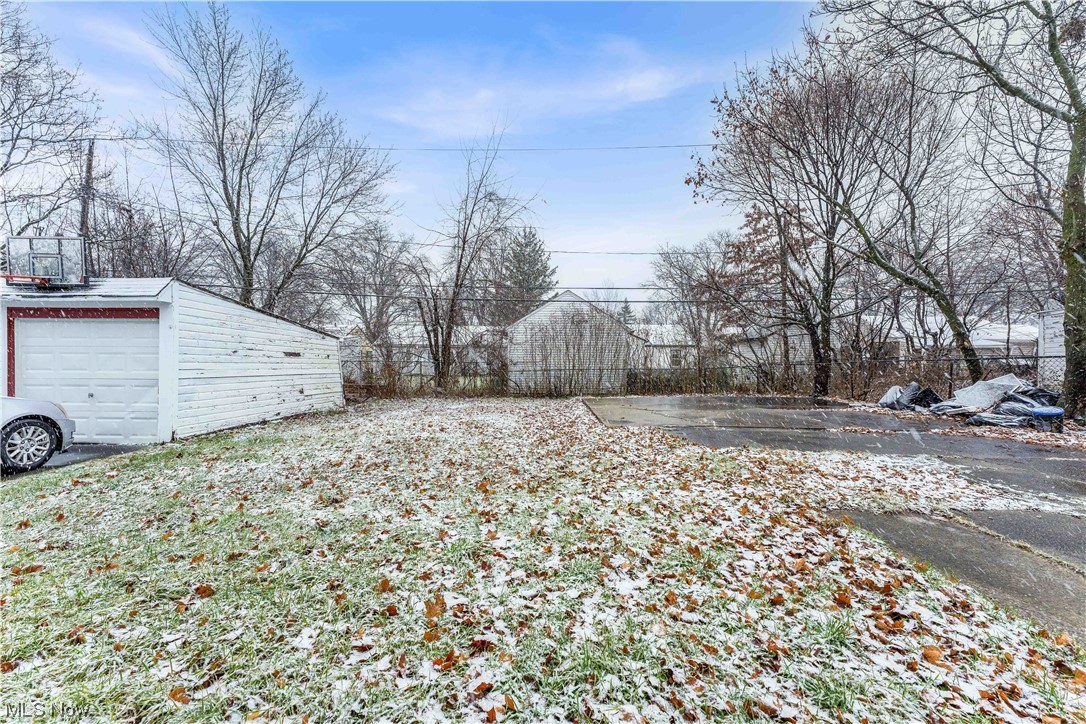 Shaker View Sub - Residential Lease