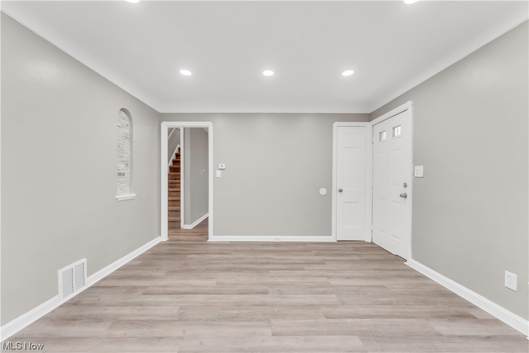 Shaker View Sub - Residential Lease