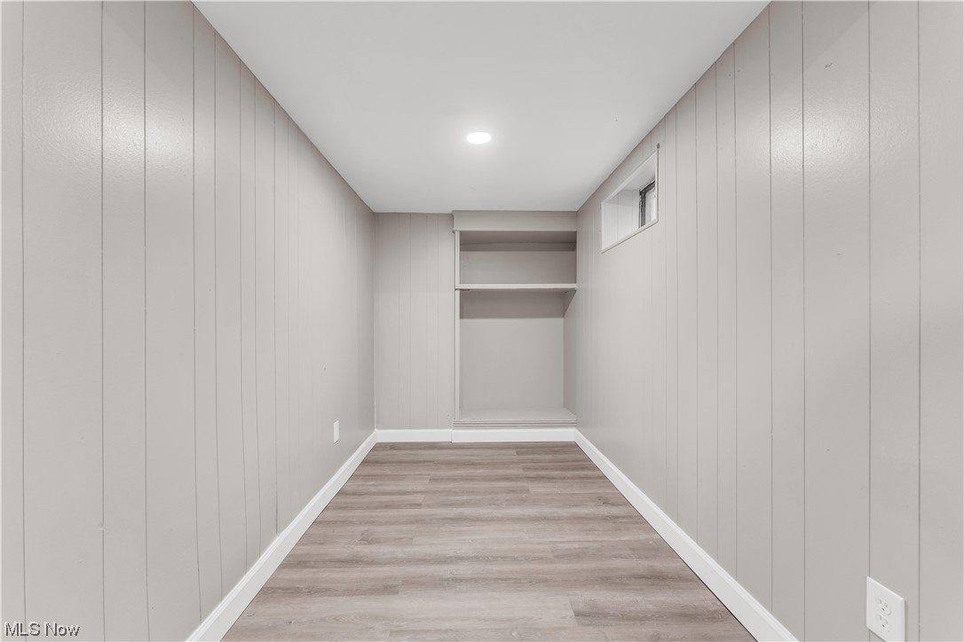 Shaker View Sub - Residential Lease