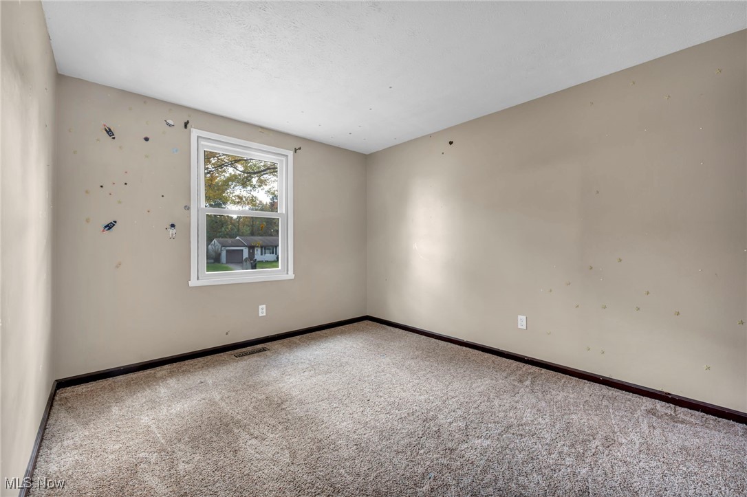 Country Lane Manor - Residential