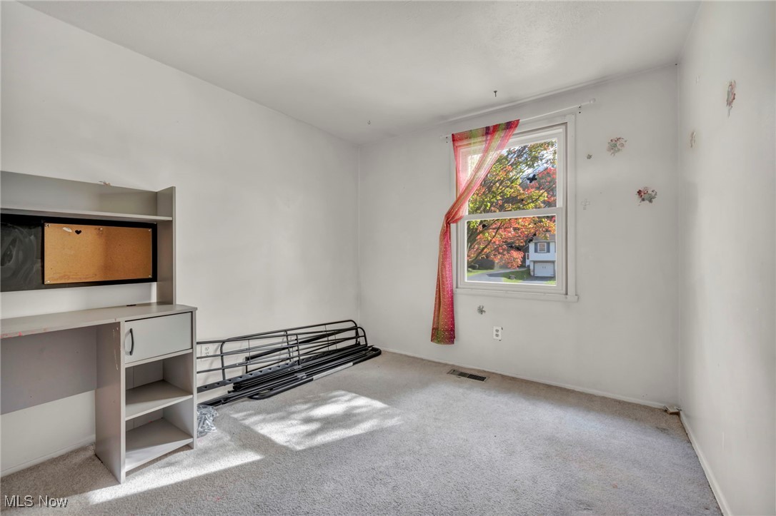 Country Lane Manor - Residential