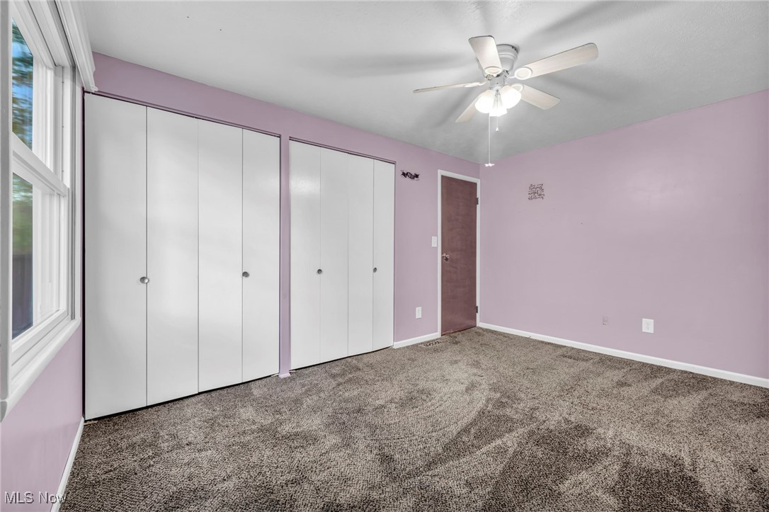 Country Lane Manor - Residential