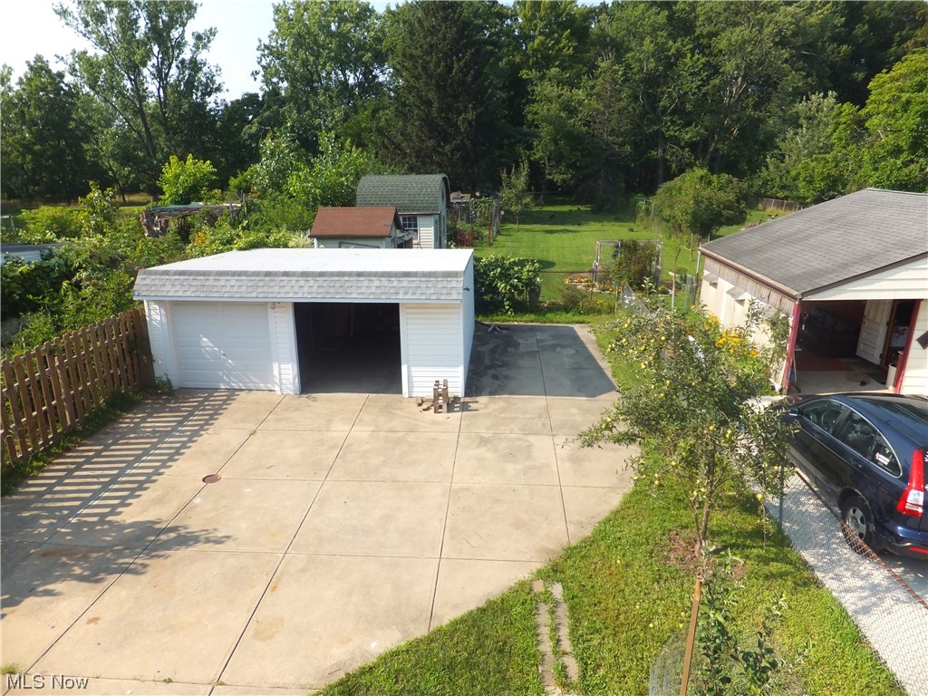 Ridgeview Manor - Residential