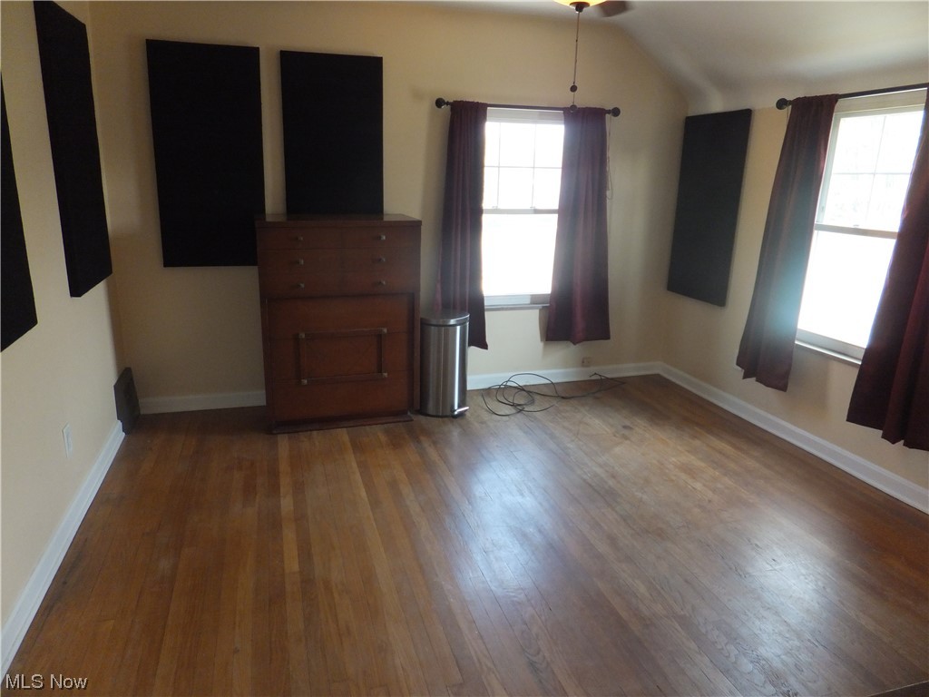 Ridgeview Manor - Residential