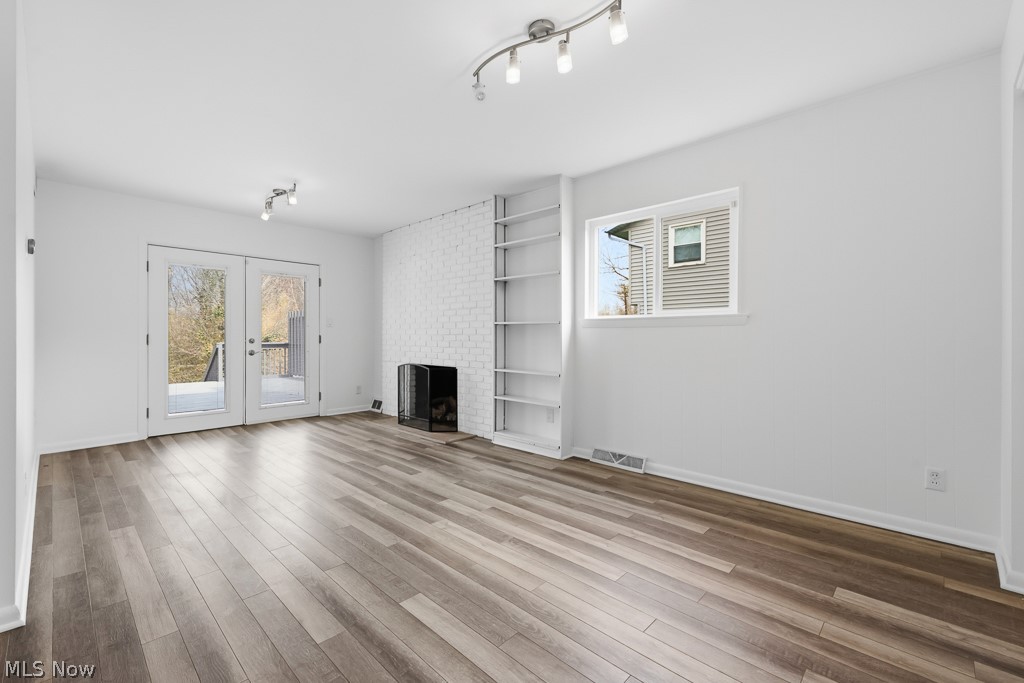 North Portage Path Estates - Residential