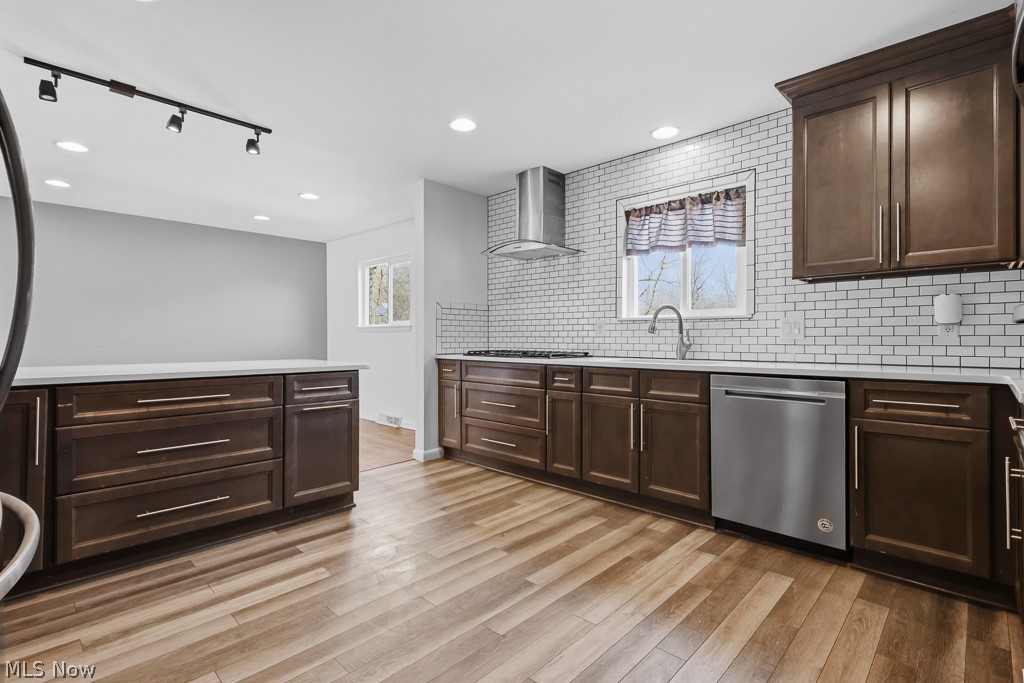 North Portage Path Estates - Residential