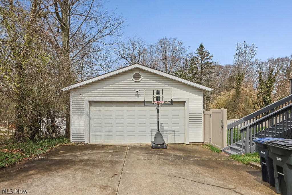 North Portage Path Estates - Residential