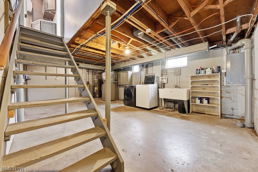 North Portage Path Estates - Residential