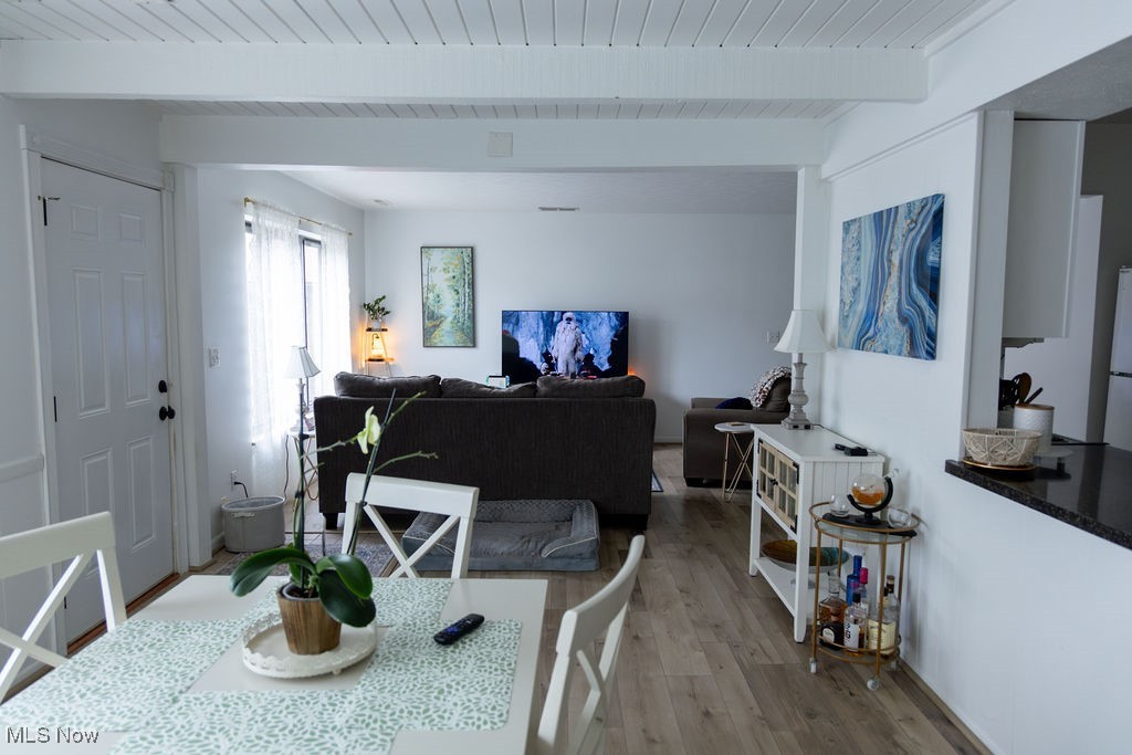 Ridgeglen Place Condo - Residential