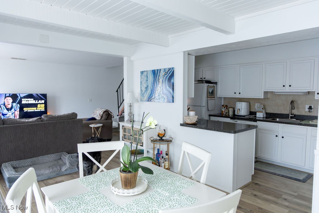 Ridgeglen Place Condo - Residential