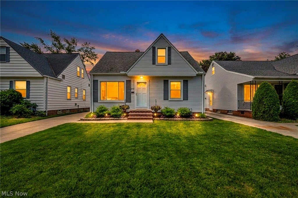 Photo of 2699 Lincoln Avenue, Parma, OH 44134 (MLS # 5216934)