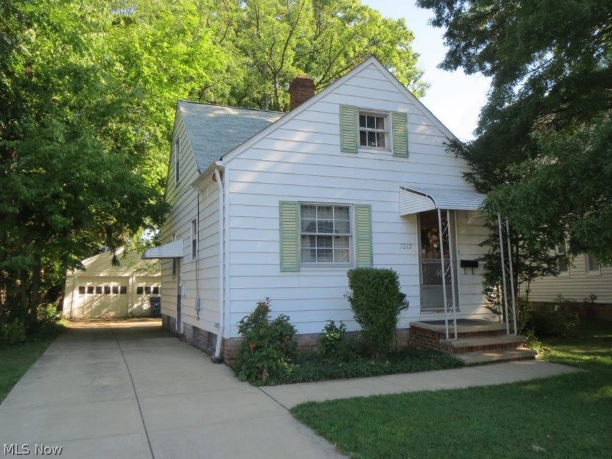 Great Location near shopping, schools, parks and public transportation and medical facilities. Oversized yard for the area 50x199, great for backyard garden and entertaining. Extra storage space on second floor. Needs some TLC. Being sold to settle estate. EZ to show!