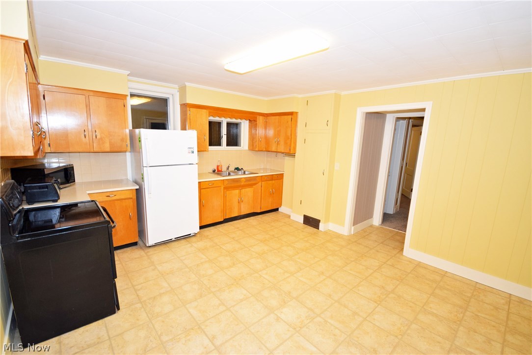 Mong Evans Andre - Residential