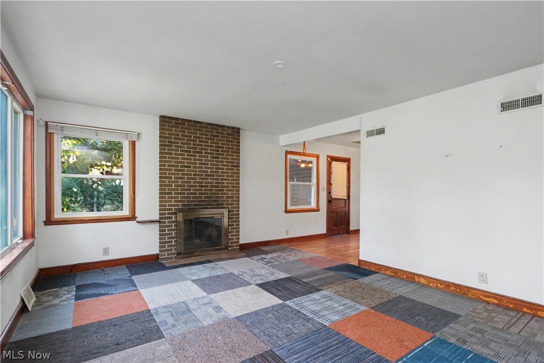 683 Sunset Boulevard