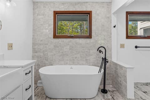 Tiny photo for 3812 Ellendale Road, Moreland Hills, OH 44022 (MLS # 5239345)