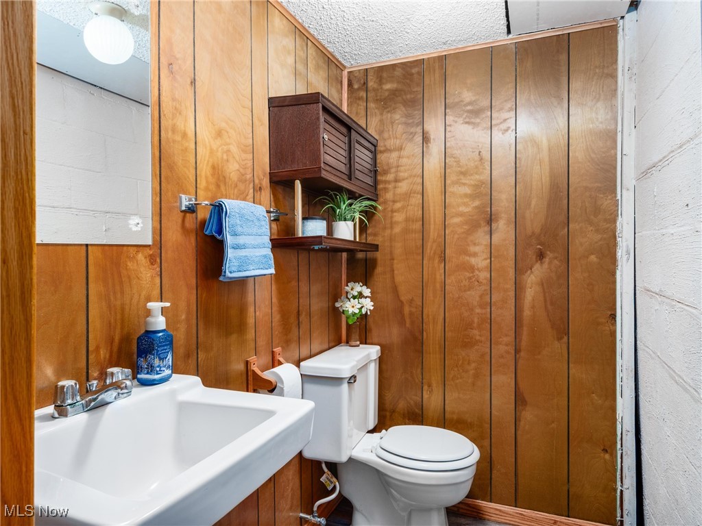 3208 Lakewood Drive, Zanesville, Ohio image 29