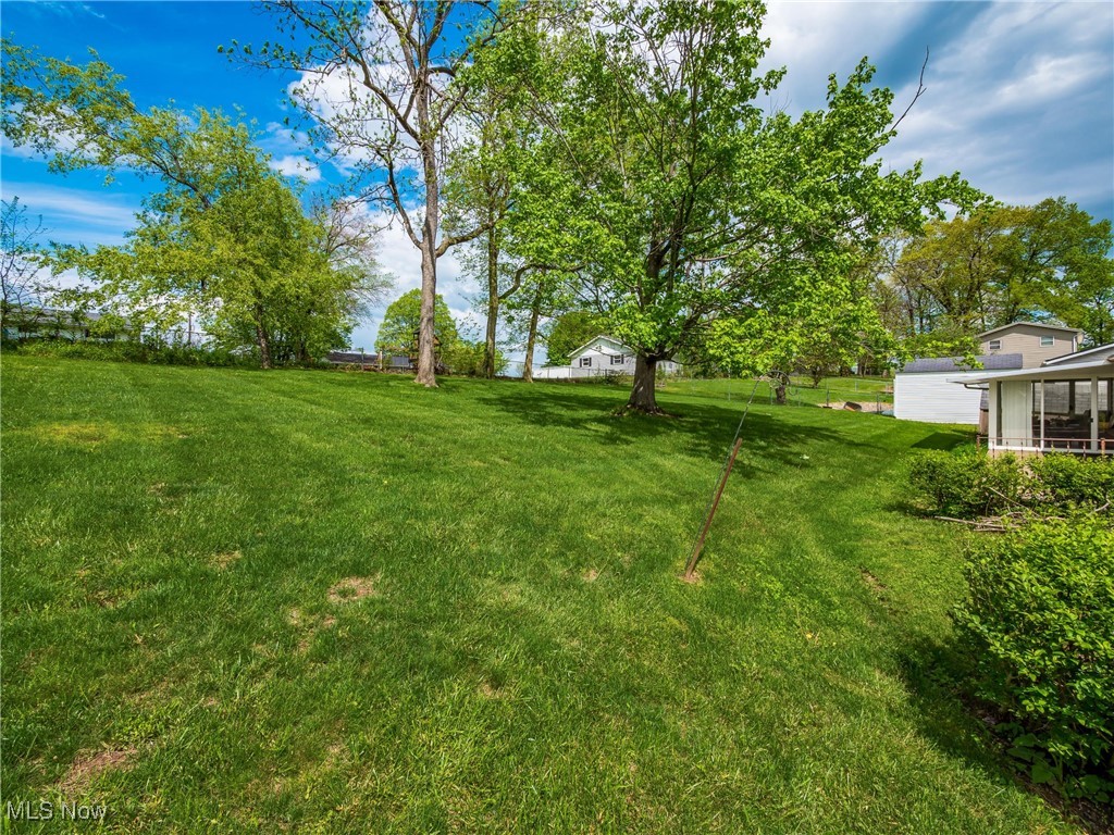 3208 Lakewood Drive, Zanesville, Ohio image 35