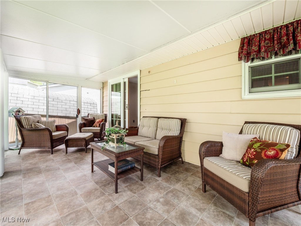 3208 Lakewood Drive, Zanesville, Ohio image 14