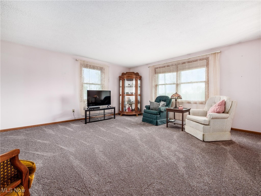 3208 Lakewood Drive, Zanesville, Ohio image 3