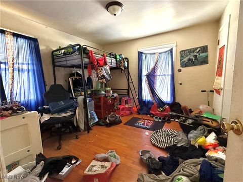 Tiny photo for 3370 W 128th Street, Cleveland, OH 44111 (MLS # 5184311)