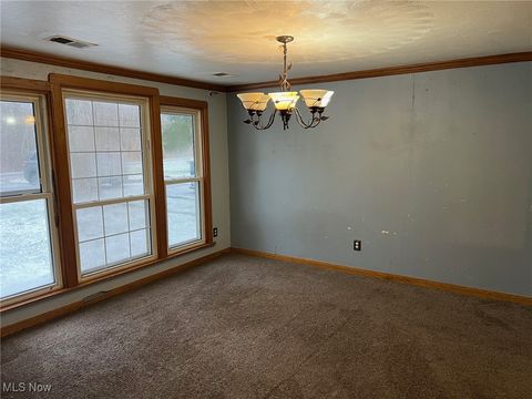 Tiny photo for 632 Edmond Avenue, Streetsboro, OH 44241 (MLS # 5179354)