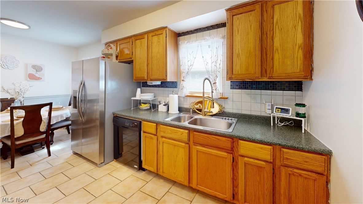 13504 Maple Leaf Drive