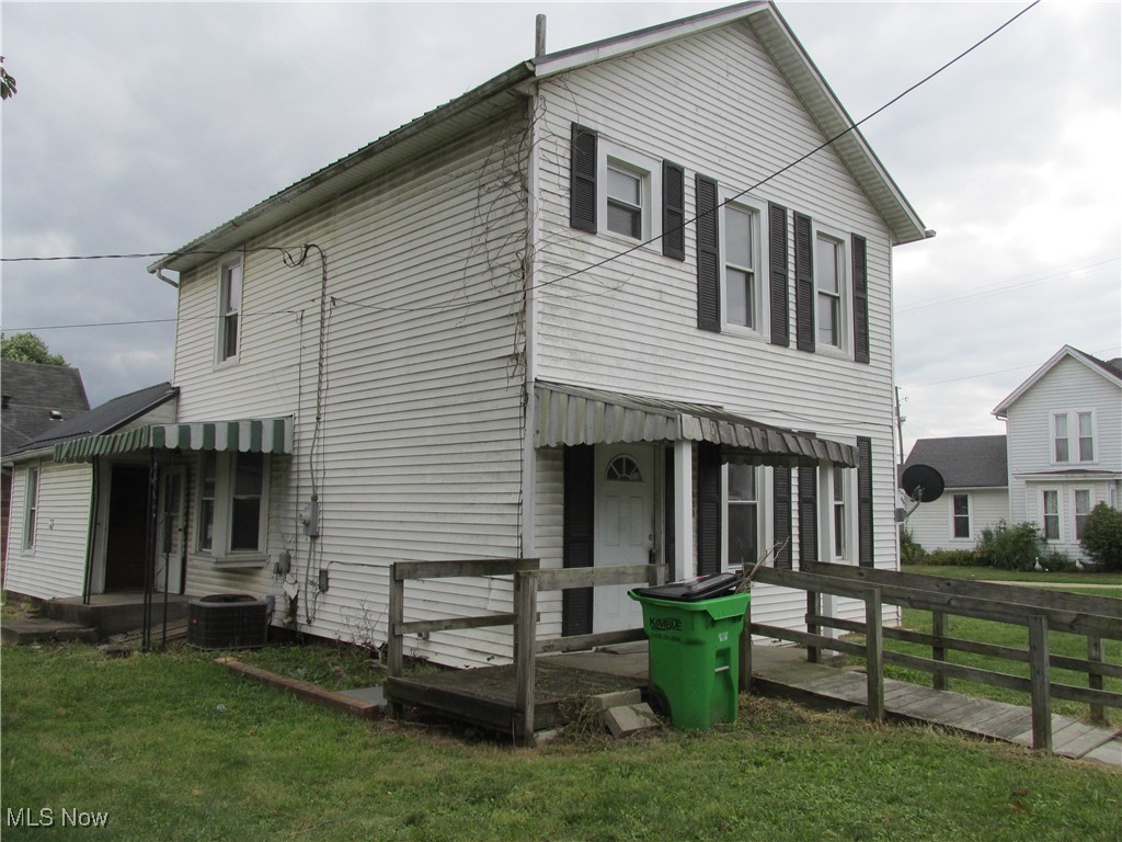 833 Orange Street, Coshocton, Ohio image 1