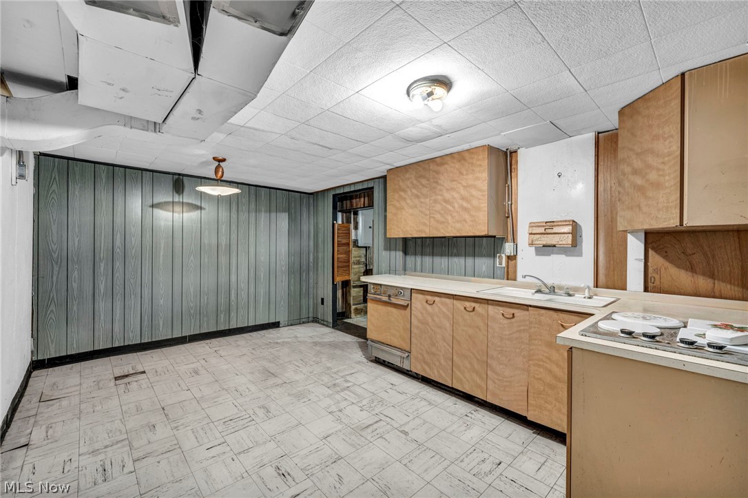 Park View Manor - Residential