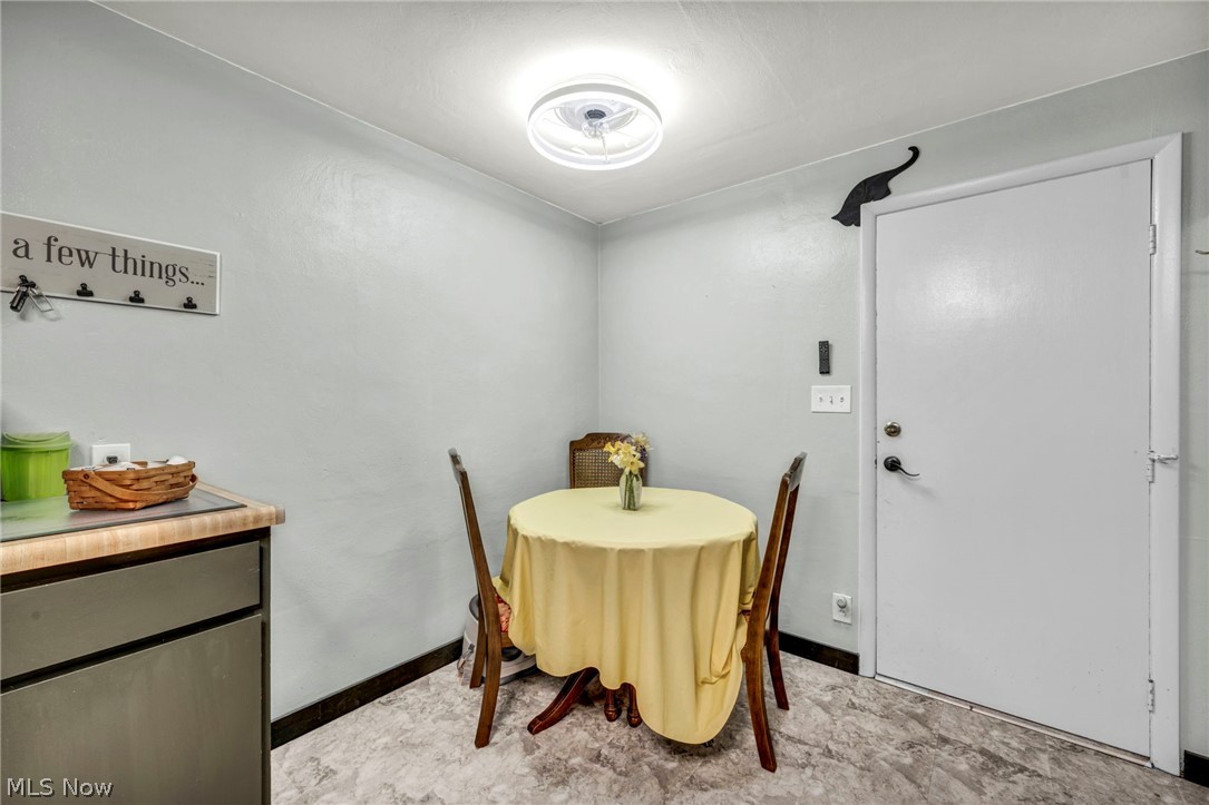 Park View Manor - Residential