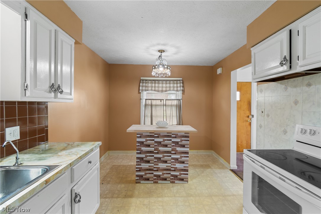 Maple Heights - Residential