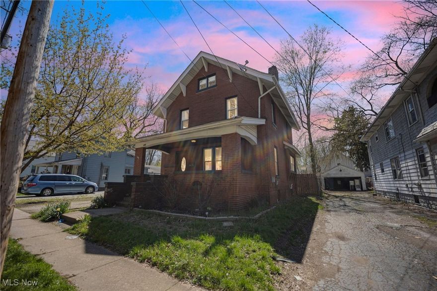 This beautiful, brick colonial was tastefully remodeled and is ready for a new owner to call it their home. Conveniently located just outside of Akron University, this home is a great opportunity for a student-housing rental. The spacious backyard is fenced in and offers ample entertainment space. On the third floor, you have a large room that could be used for additional living or as a fourth bedroom. There's nothing else needed on the home but to move in! Hurry, this one won't last long.