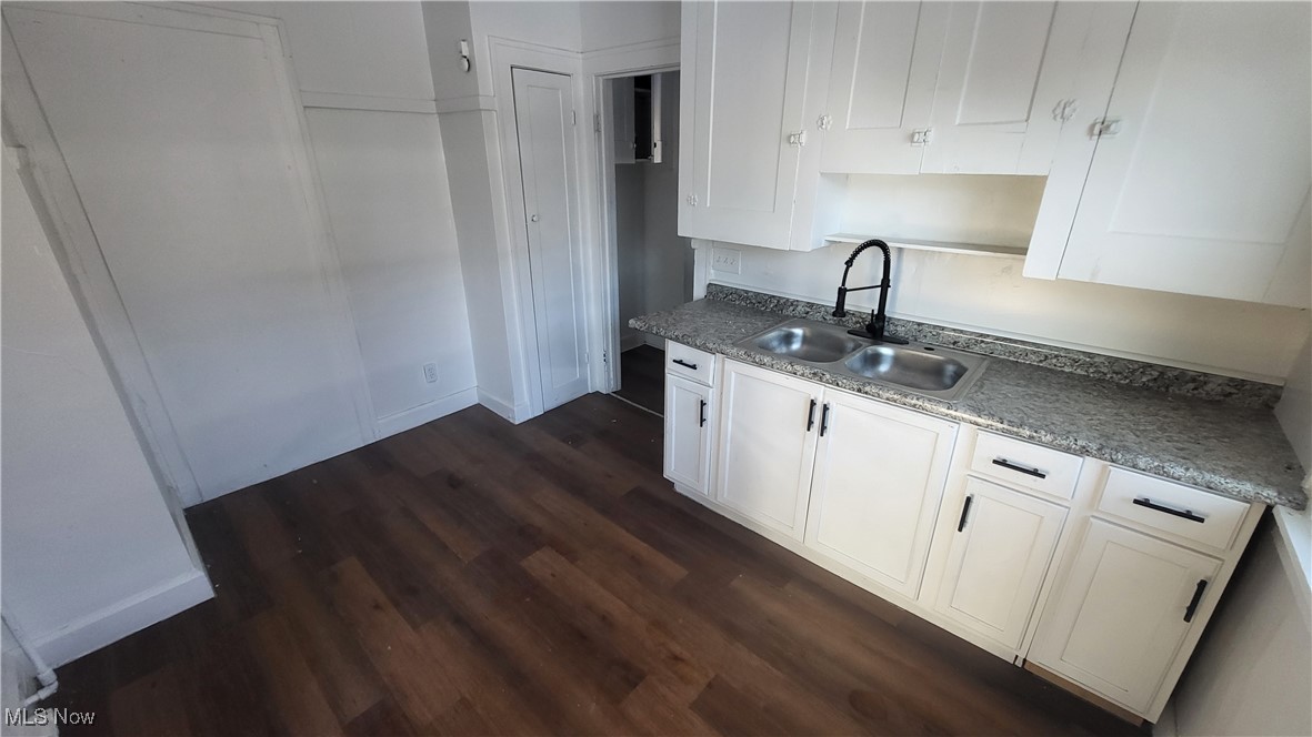 Cleveland, Ohio 44112, United States, 2 Bedrooms Bedrooms, ,1 BathroomBathrooms,Residential,Active,9575