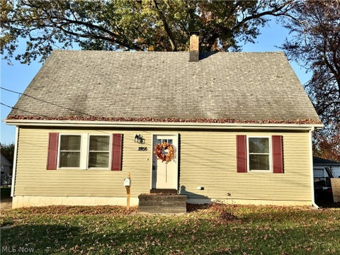 Tiny photo for 2856 Merriweather Street NW, Warren, OH 44485 (MLS # 5254940)
