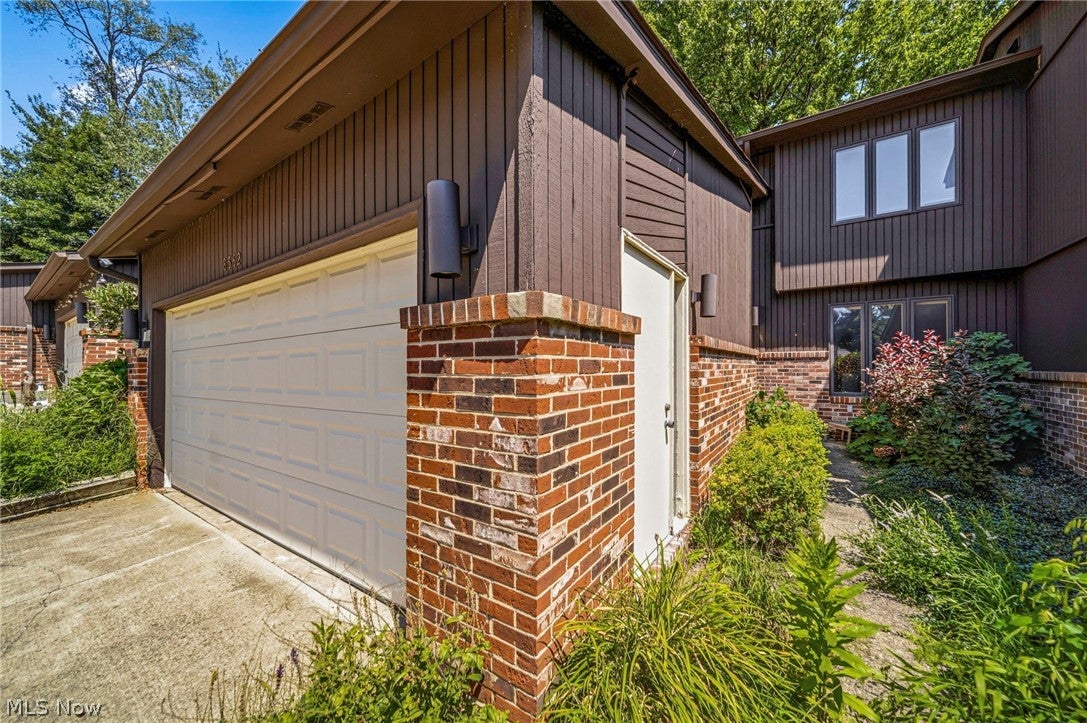 8362 Villa Marina Court